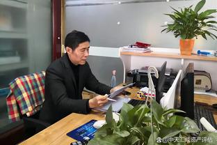 泰尔齐奇：桑乔对自己的表现也不满意，会帮他找回最佳状态